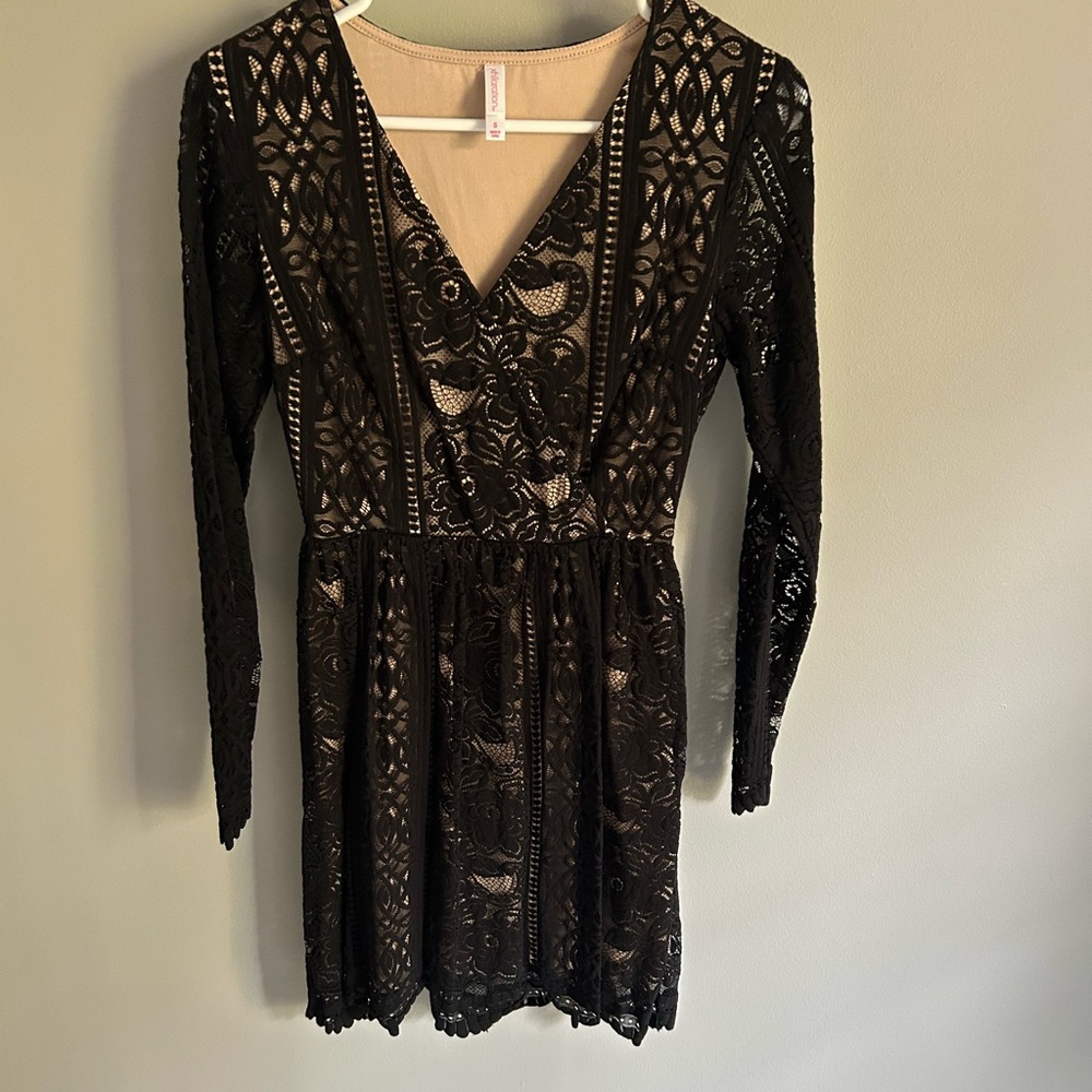 Black Lace Long Sleeve Dress